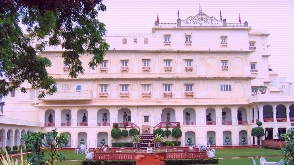 Hotel Raj Palace