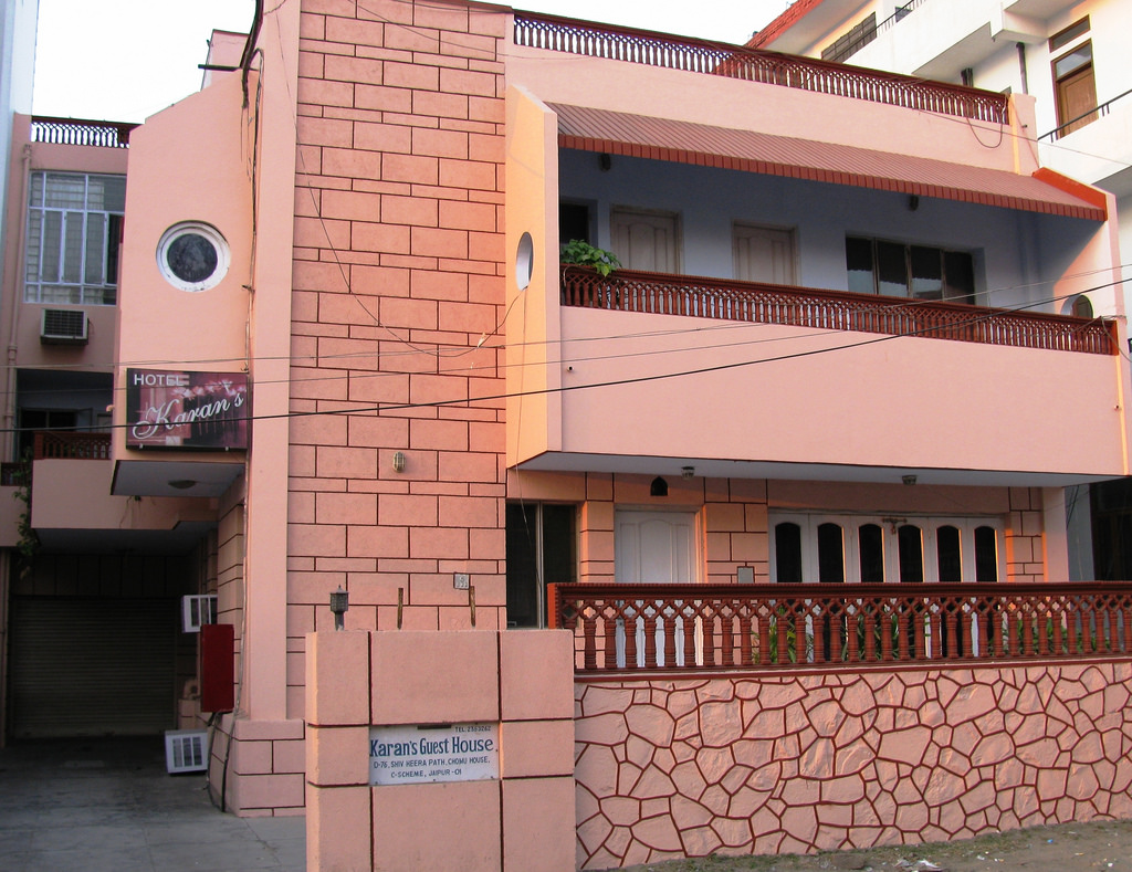 karans-guesthouse-jaipur